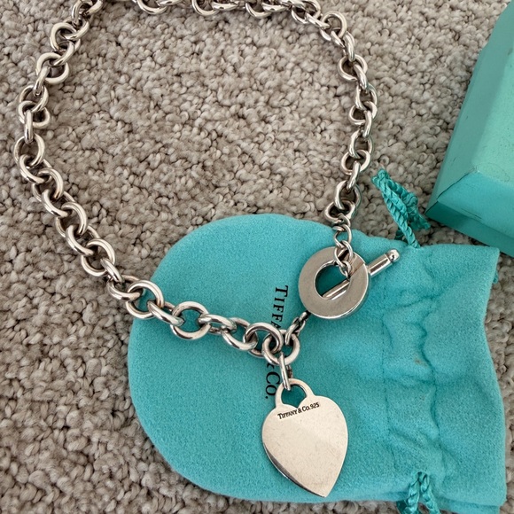 Tiffany & Co Heart Tag Toggle Necklace Sterling Silver 925 Classic Chain - Picture 4 of 4